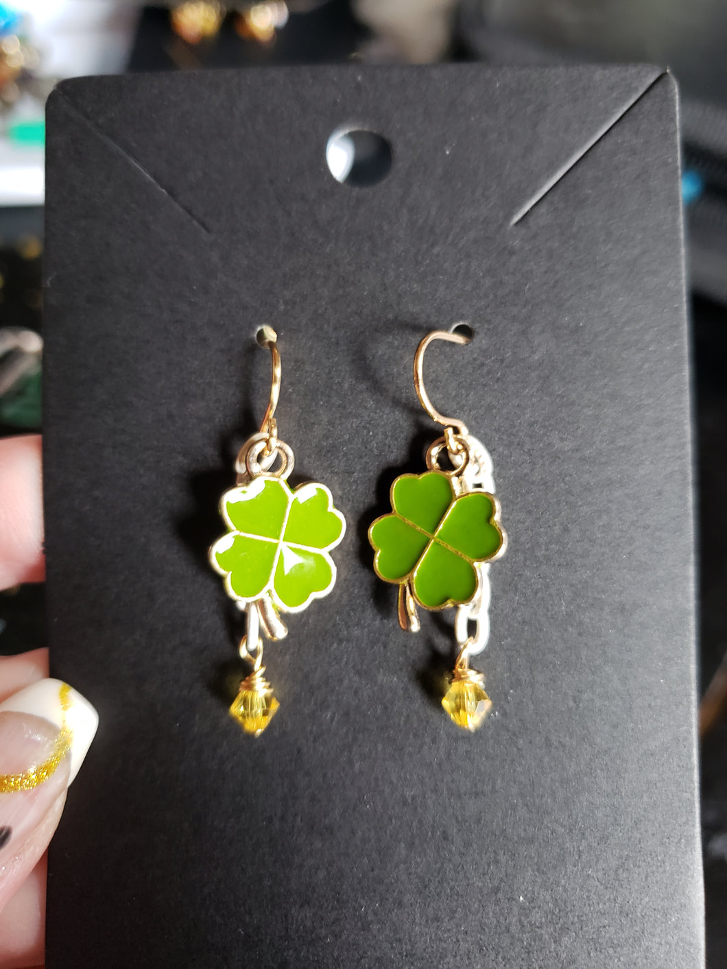 Olive Green Clover w/crystal